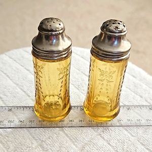 Madrid Pattern Amber Colour Salt and Pepper Shakers Depression Glass Vintage